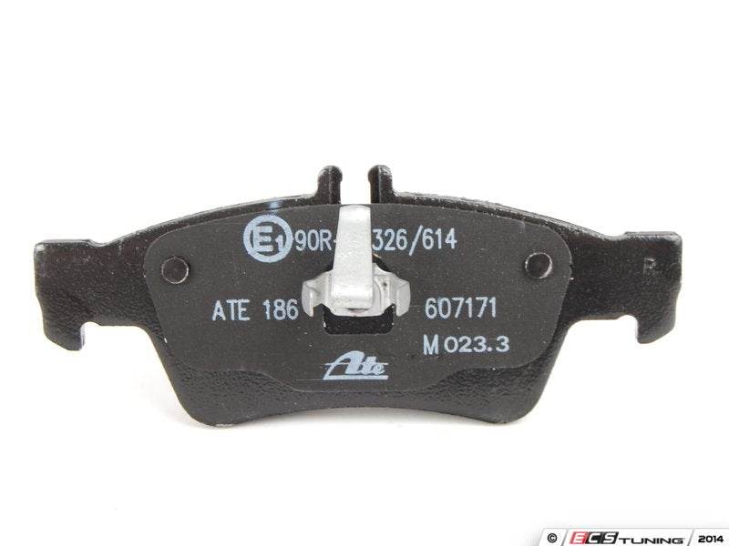 Rear Brake Pad Set