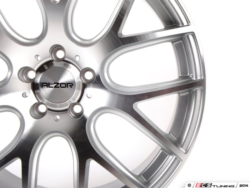 19" Style 040 Wheels - Set Of Four