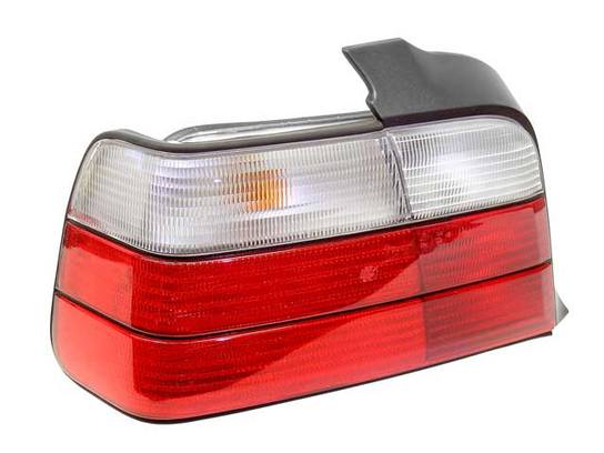 Tail Light Assembly – Driver Side Outer (w/ Clear Turnsignal)