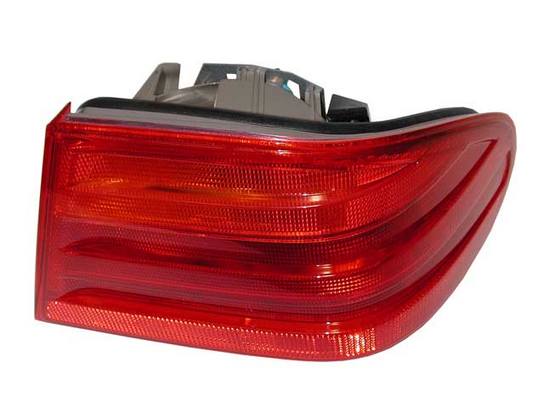 Mercedes Tail Light Assembly – Passenger Side Outer 2108204664 – ULO 593804