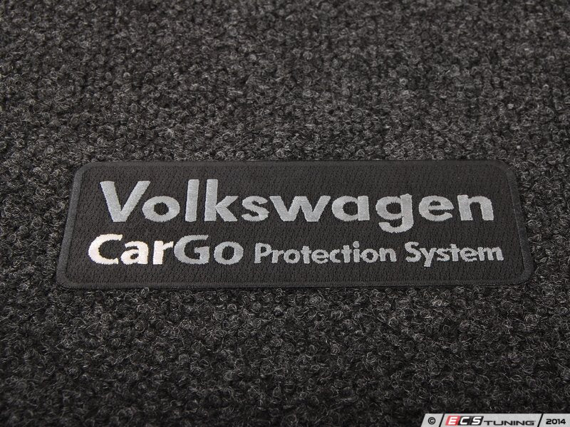 Cargo Liner With Dividers