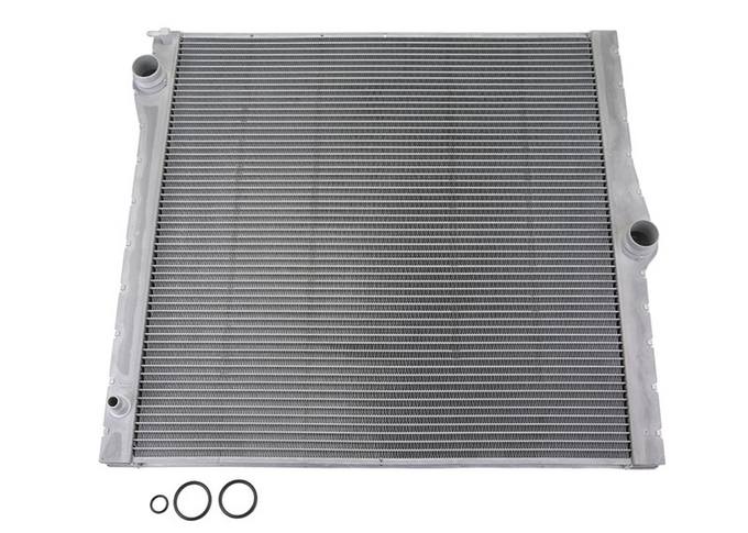 BMW Radiator 17117585036 – Nissens 60825