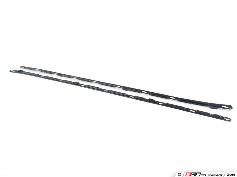 Golf R Side Skirt Set - Primed