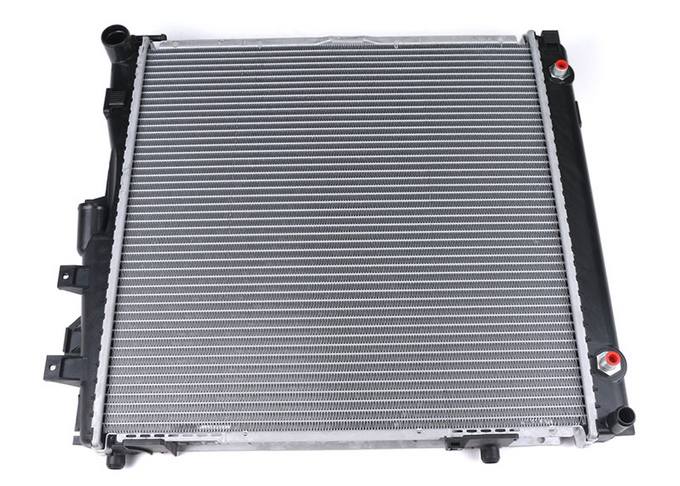 Mercedes Radiator (Auto Trans) 1265005403 – Nissens 62682A