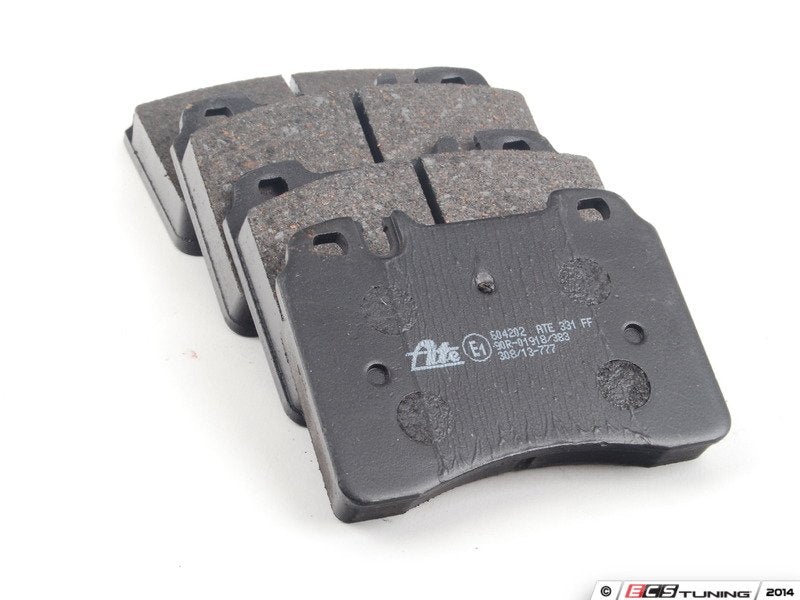 Front Brake Pad Set