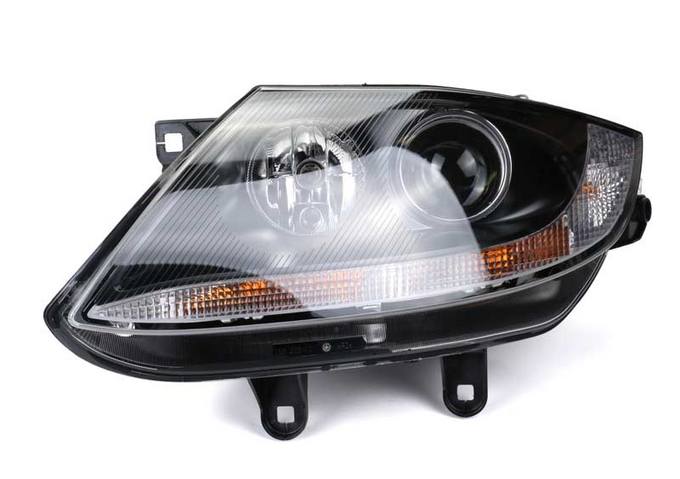 Headlight Assembly – Driver Side (Xenon)