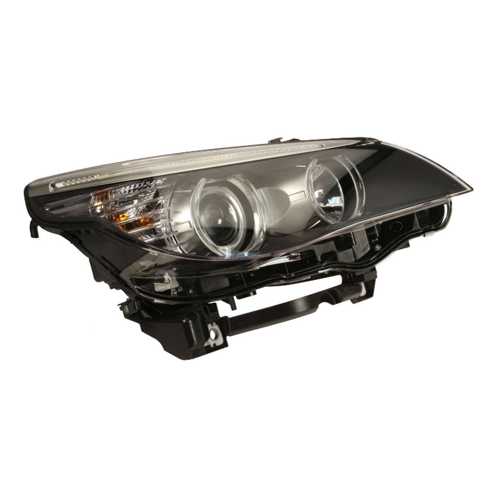 BMW Headlight Assembly – Passenger Side (Halogen) 63127177732