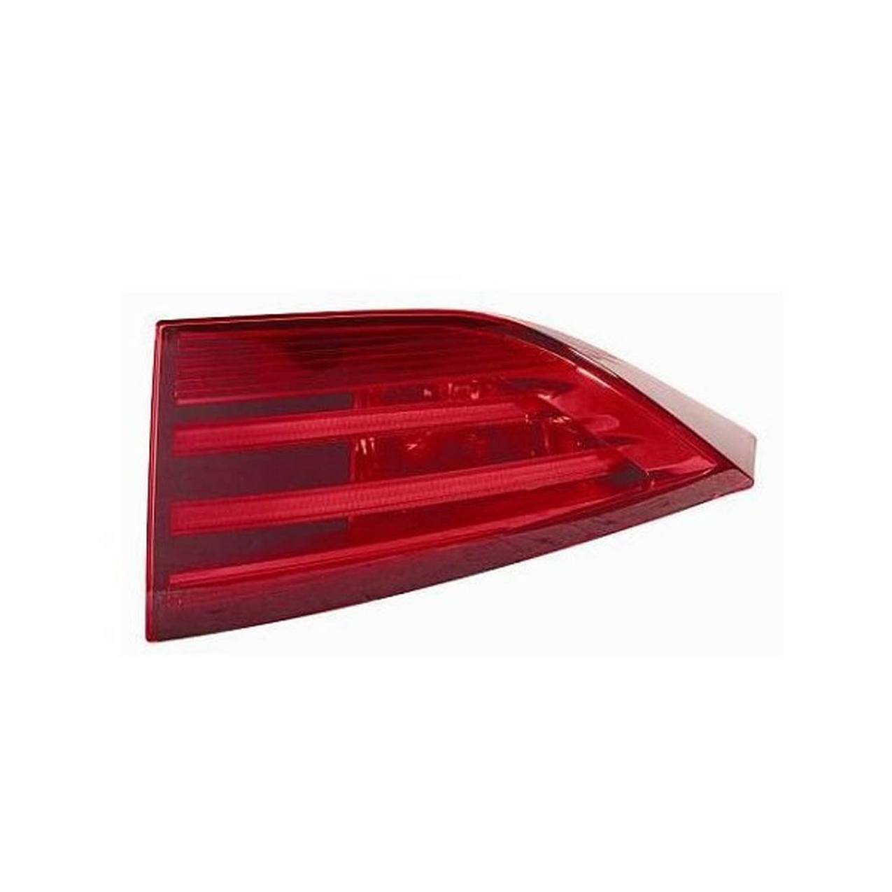 Tail Light Assembly – Passenger Side Inner