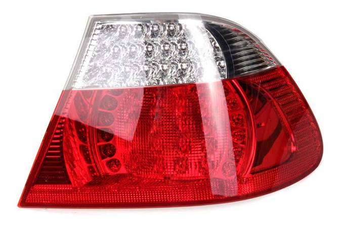 Tail Light Assembly – Passenger Side Outer (Clear)