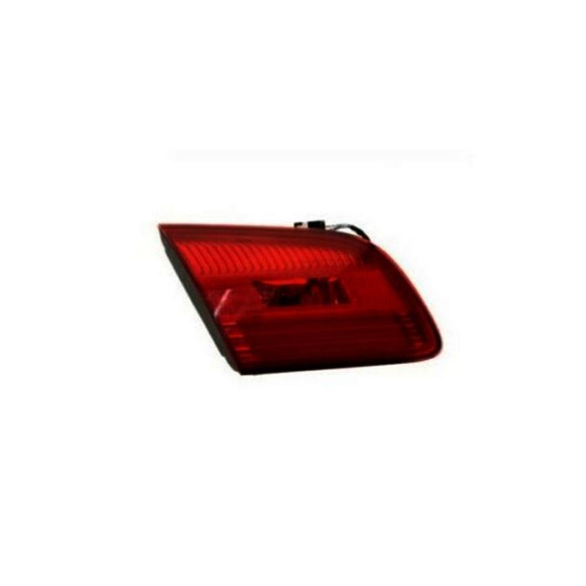 Tail Light Assembly – Driver Side Inner