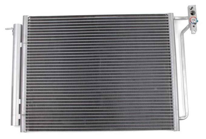 BMW A/C Condenser 351300631 – Behr Hella Service