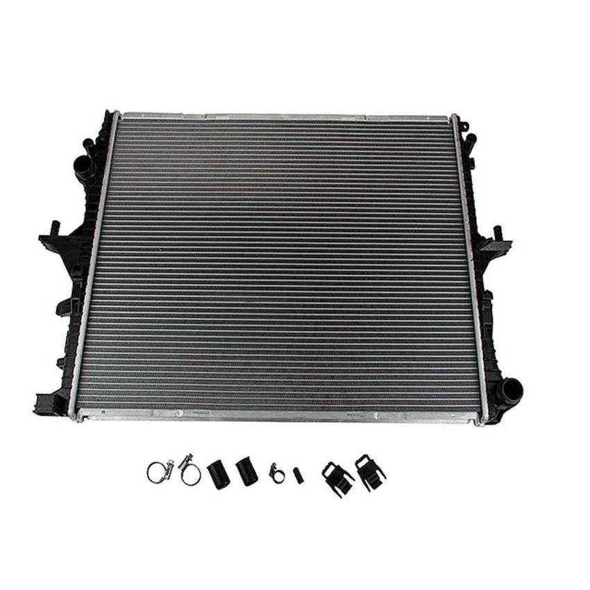 Audi Porsche Radiator 7L6121253K – Nissens 65276A