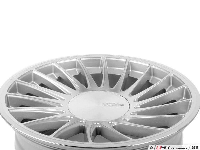 18" Style 0.04 Wheels - Staggerd Set Of Four