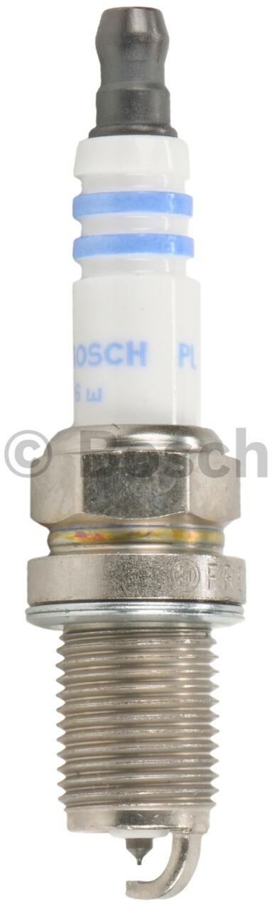 Land Rover Mercedes Spark Plug (Bosch Platinum) LR005253 – Bosch 6702