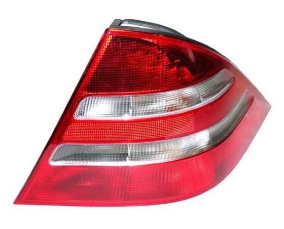 Mercedes Tail Light Assembly – Passenger Side Outer 2208200264 – ULO 684802