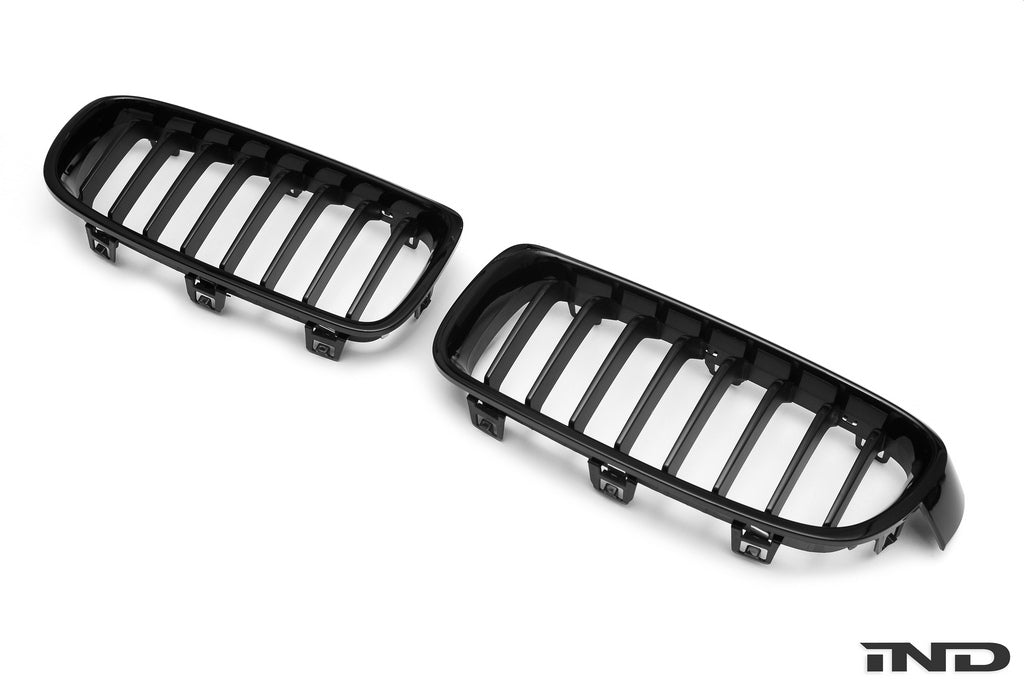 IND F30 3-Series Painted Front Grille Set