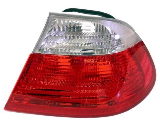 BMW Tail Light Assembly – Passenger Side Outer (w/ Clear Turnsignal) 63218384844 – ULO 685504