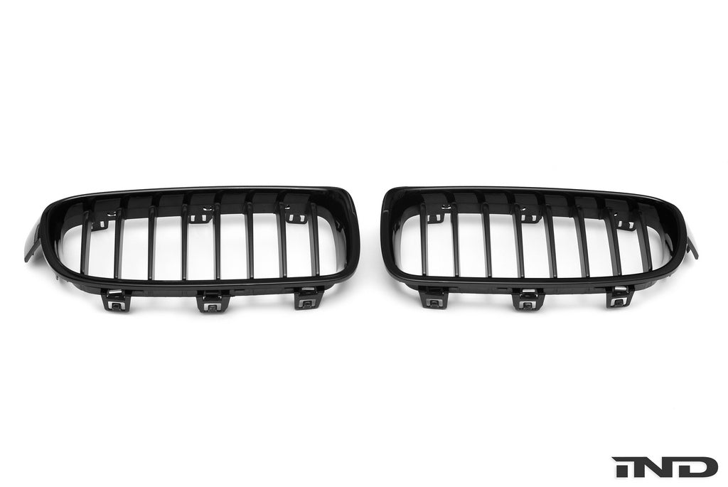 IND F30 3-Series Painted Front Grille Set