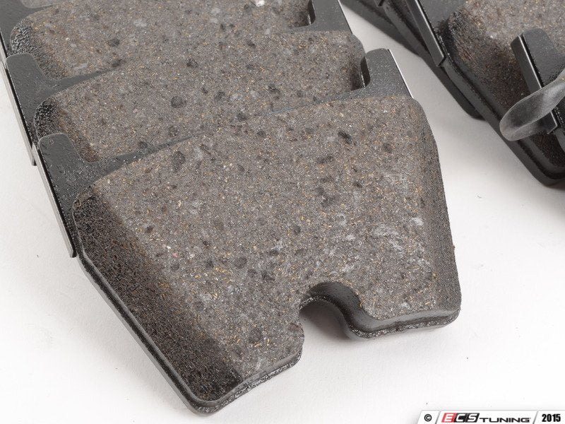 Front Brake Pad Set