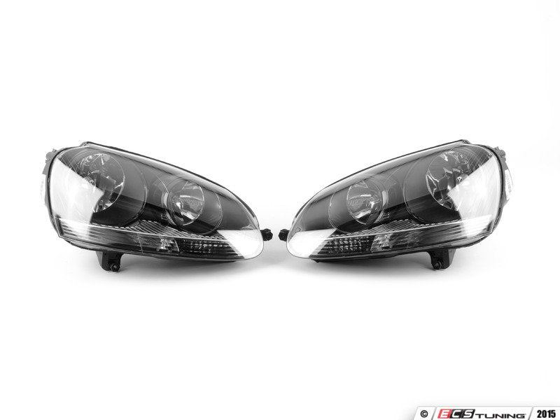 Halogen Headlight Set - Blackout