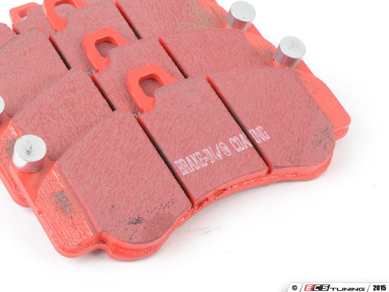 RedStuff Performance Brake Pad Set