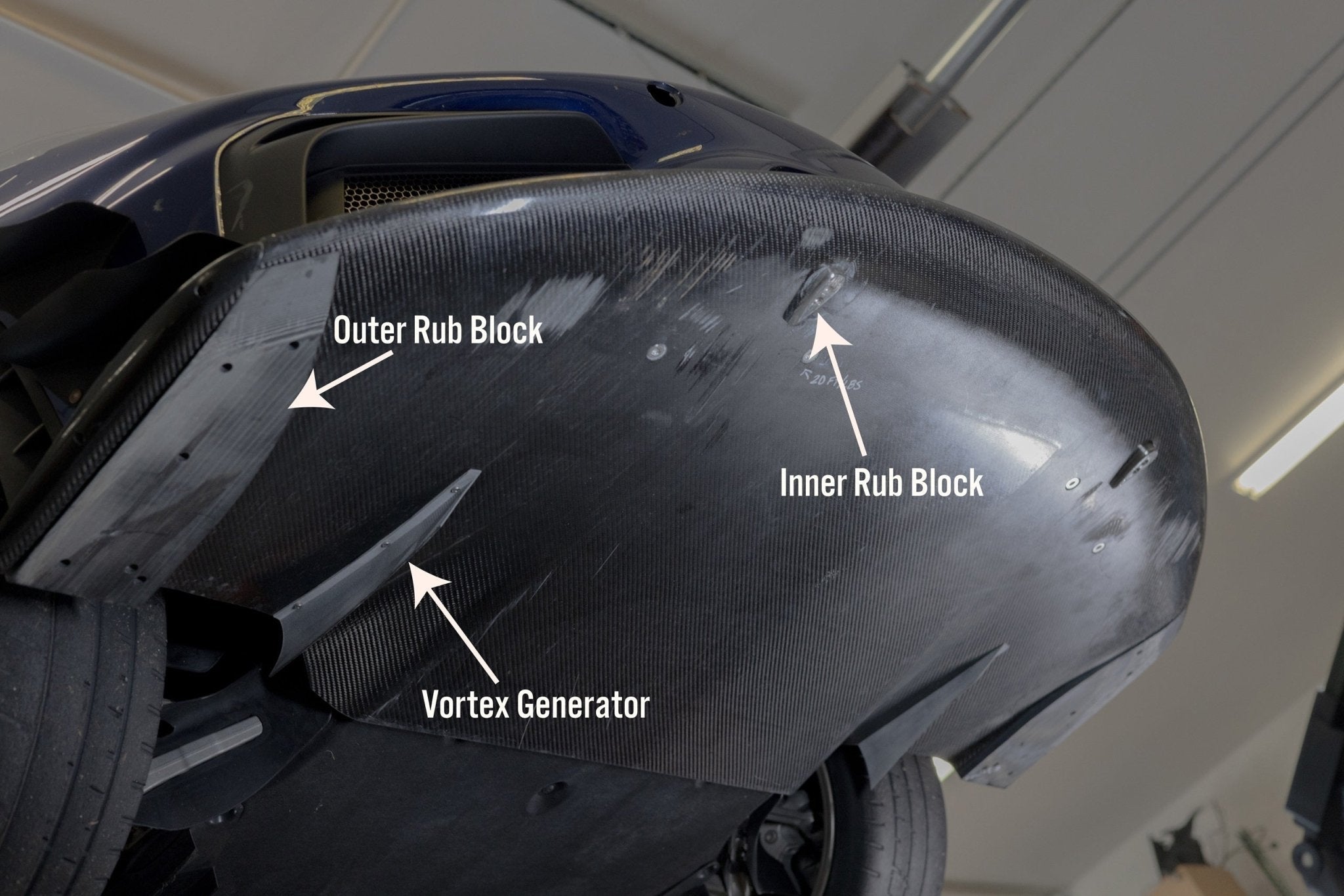 718 GT4RS Valkyrie Carbon Splitter with Dual Dive Planes