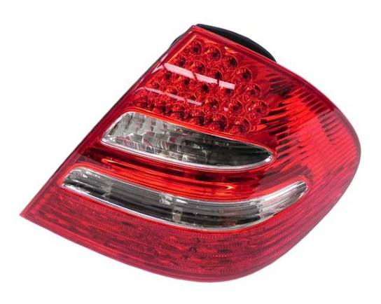 Mercedes Tail Light – Passenger Right 2118200664 – ULO 729604