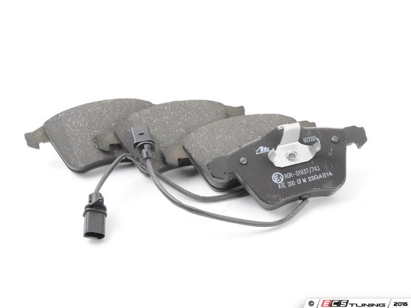 Front Brake Pad Set