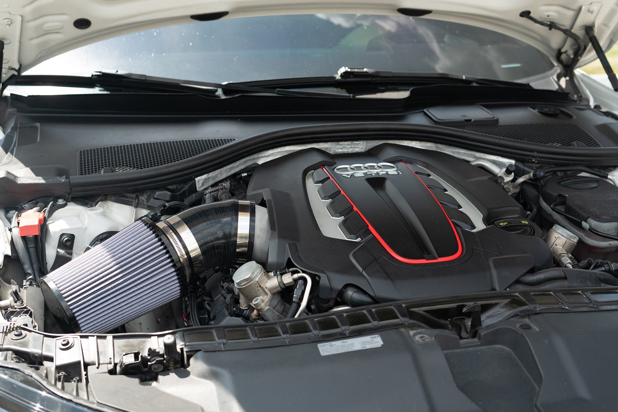 TGK Motorsport Audi 4.0T Air Intake System - C7 S6/RS6/S7/RS7