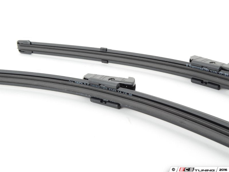 Wiper Blade Set