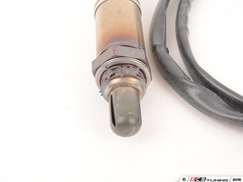 Front Manifold Oxygen Sensor - Rear Position/Post-Cat