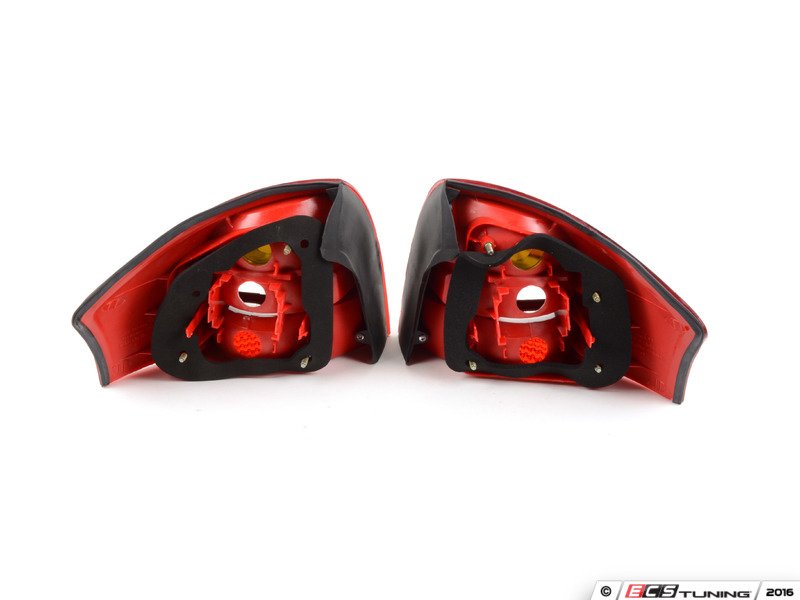 Euro Tail Light Set - Red / Clear