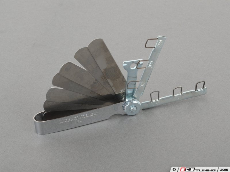 Combination Feeler Gauge/Spark Plug Gapping Tool