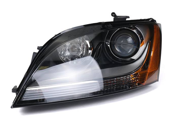 Audi Headlight Assembly – Driver Side (Xenon) (Adaptive) 8J0941029L