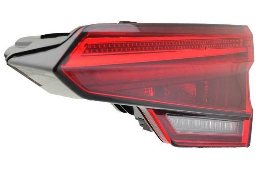 Back Up Light Assembly – Rear Passenger Side