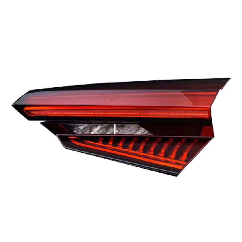 Tail Light Assembly – Pasenger Side (Inner)