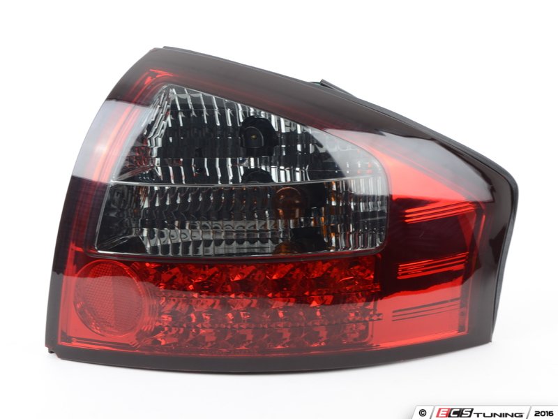 LED Tail Light Set - Red/Smoked