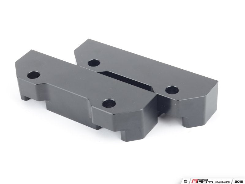 986 Caliper Adapter Kit