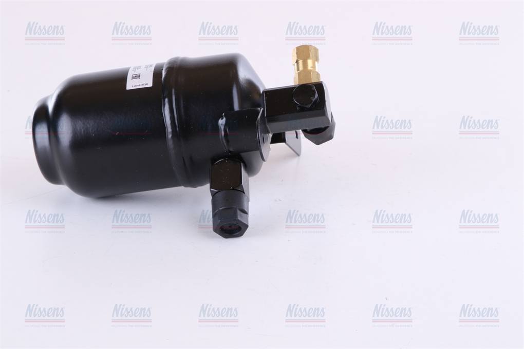 Mercedes A/C Receiver Drier 95025 – Nissens