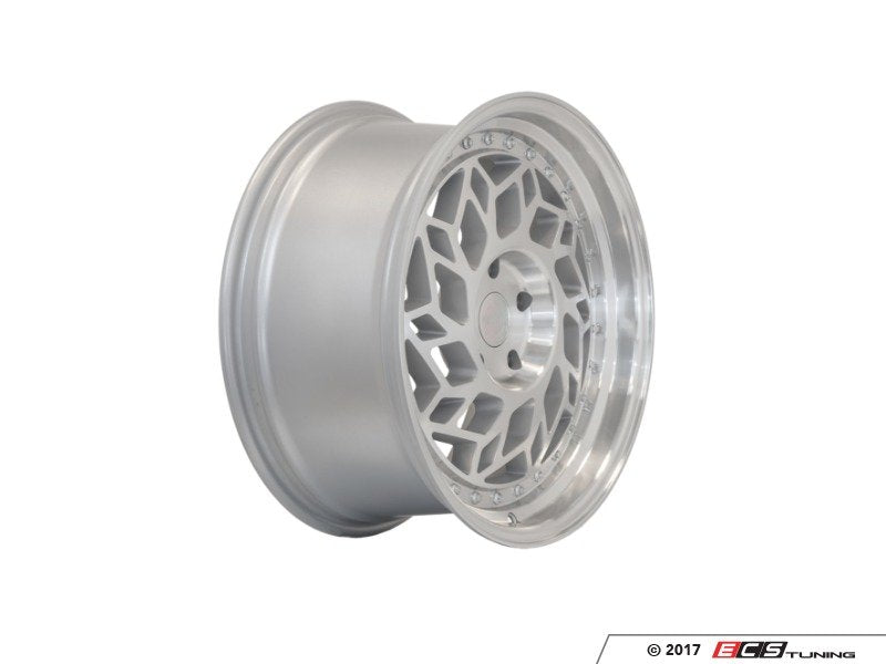 18" R32 Wheels - Set Of Four