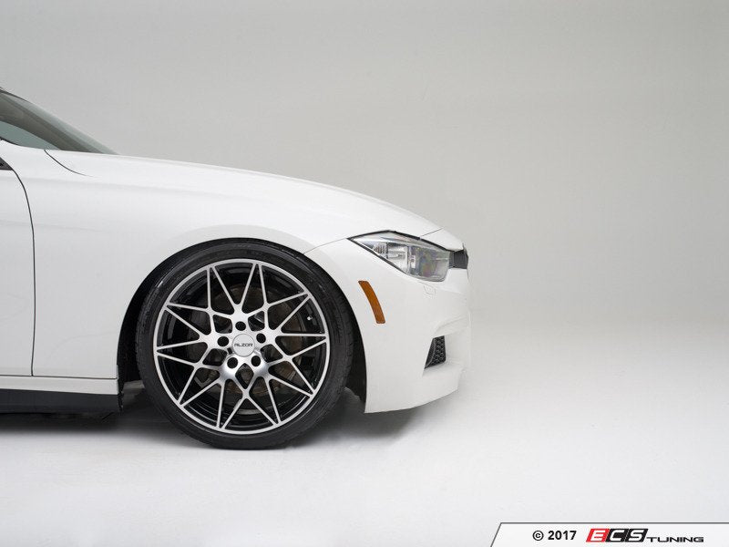 19" Style 758 Wheels - Square Set Of Four