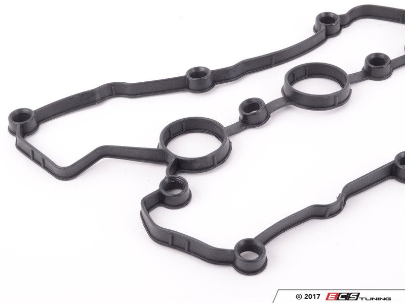 Valve Cover Gasket Set - Right