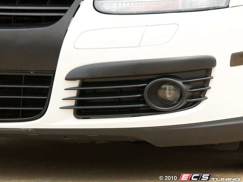 Wolfsburg | R-Line Grille Kit