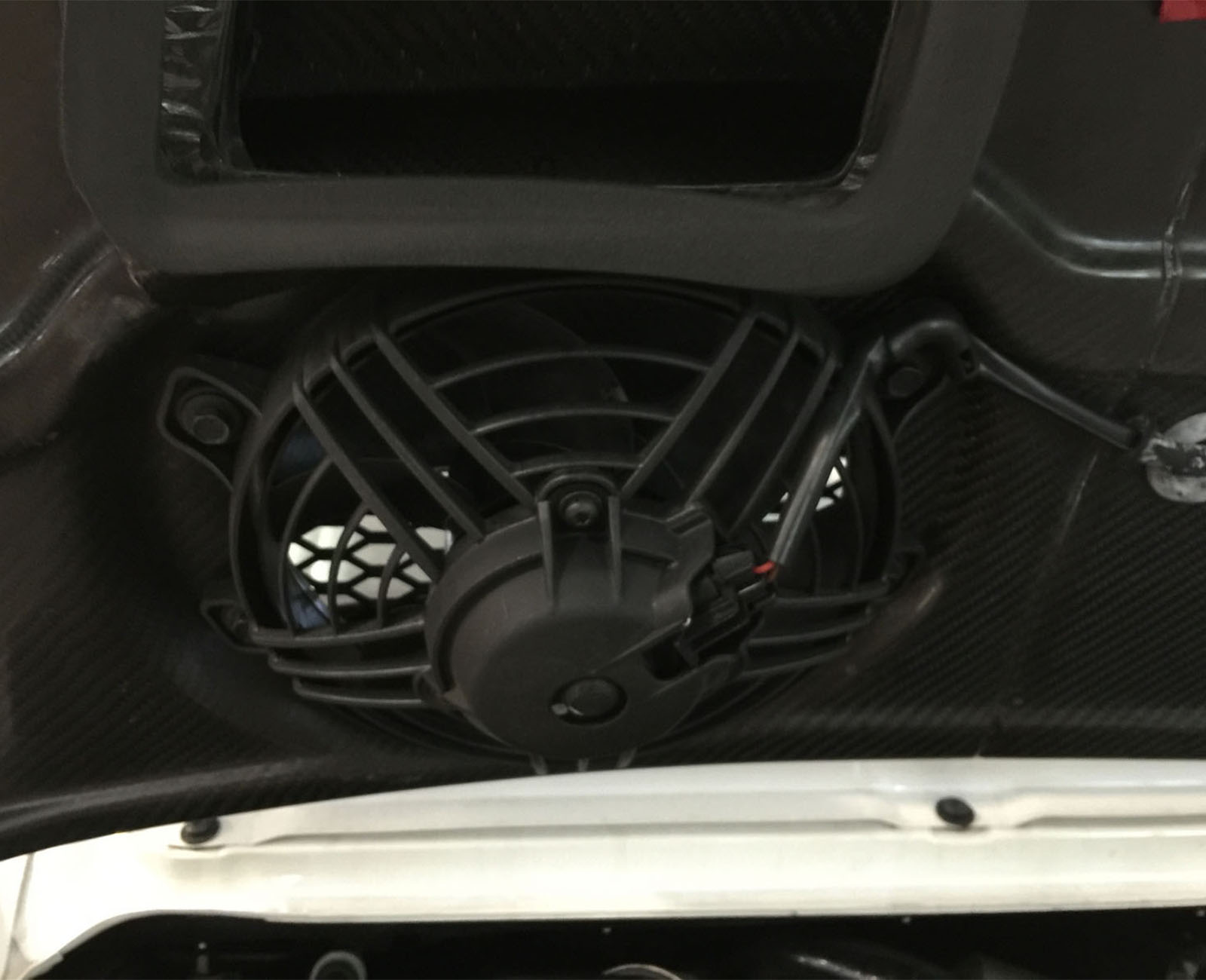 997.2 GT3 Dual Cone Carbon Fiber Airbox