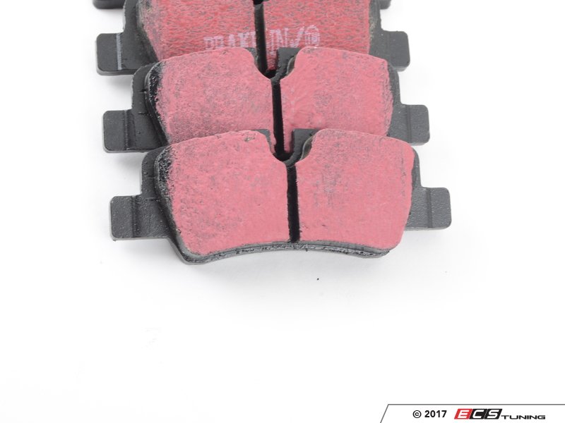 EBC Ultimax Premium Brake Pad Set