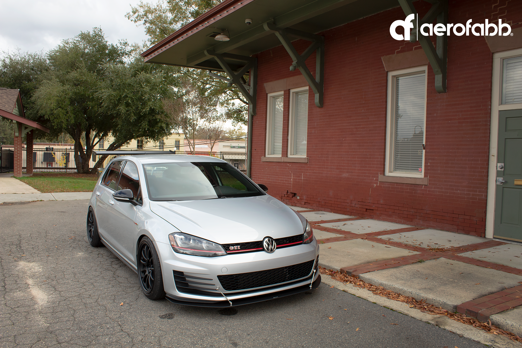 V1 Front Splitter (VW MK7 GTI)