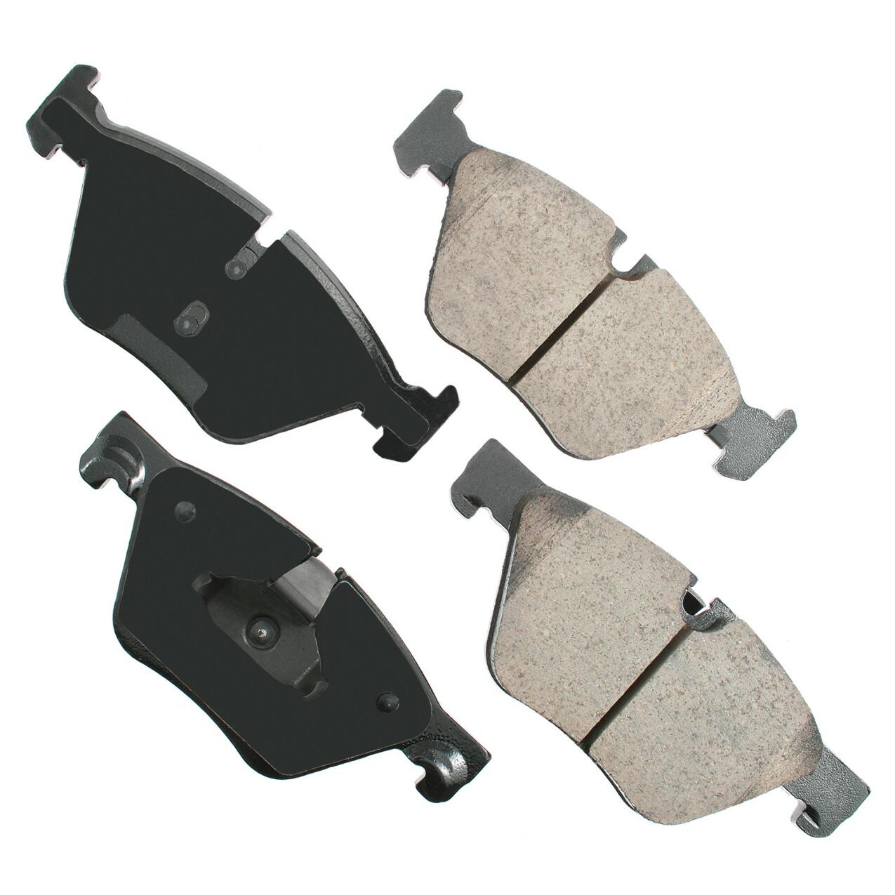 BMW Disc Brake Pad Set – Front (Ceramic) (EURO) 34116872632 – Akebono Euro Ultra-Premium EUR1504