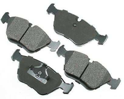 BMW Disc Brake Pad Set – Front 34111162535 – Akebono Euro Ultra-Premium EUR394