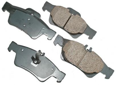 Mercedes Disc Brake Pad Set – Rear (Ceramic) (EURO) 006420012064 – Akebono Euro Ultra-Premium EUR986