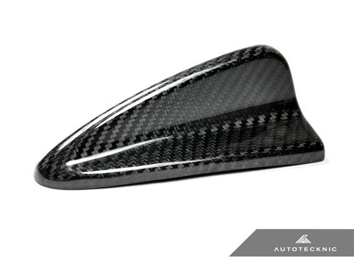 AutoTecknic E46 M3 / E39 M5  - Vacuumed Carbon Fiber Shark Fin